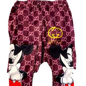 2 pairs of “Gucci” leggings.